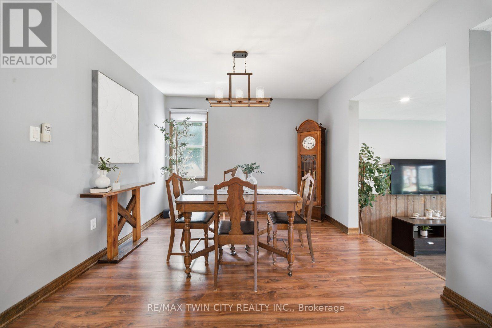 2214 William Shakespeare Street, Perth East, Ontario  N0B 2P0 - Photo 17 - X13848444