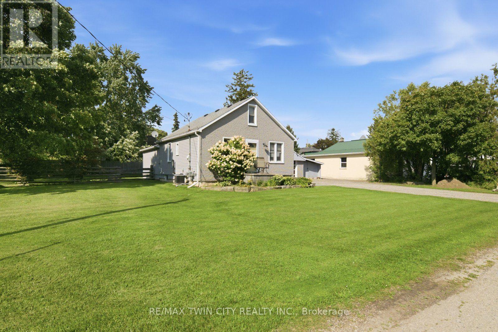 2214 William Shakespeare Street, Perth East, Ontario  N0B 2P0 - Photo 5 - X13848444