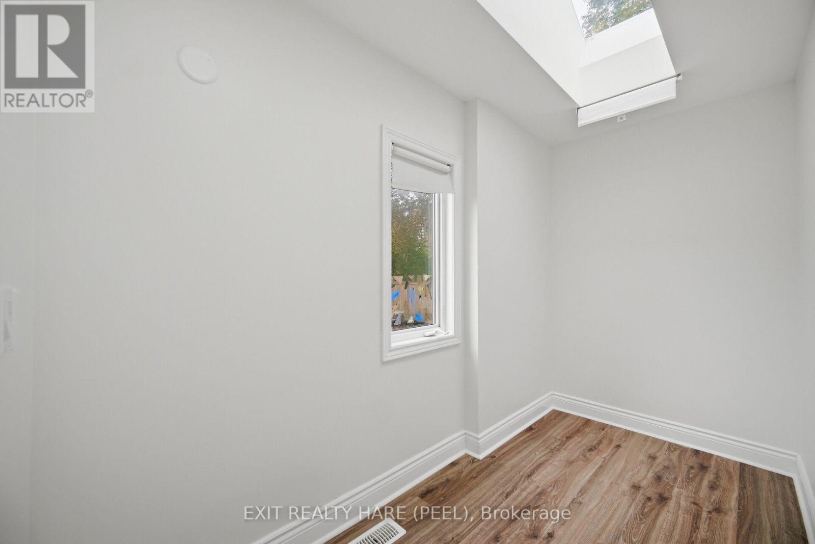 7698 Kipling Avenue, Vaughan, Ontario  L4L 1Y6 - Photo 29 - N13753942