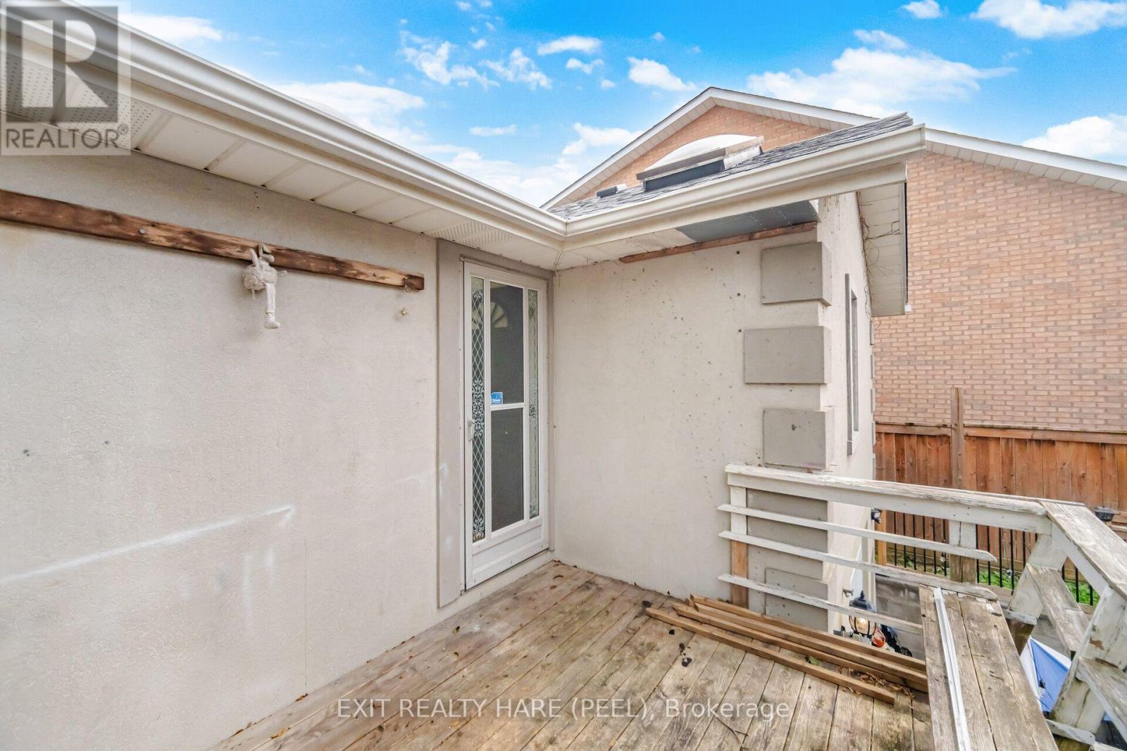 7698 Kipling Avenue, Vaughan, Ontario  L4L 1Y6 - Photo 35 - N13753942