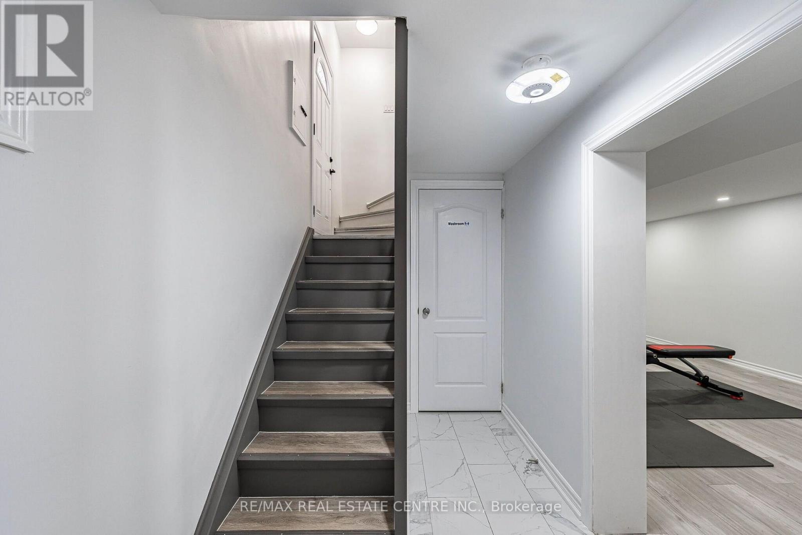 665 Jane Street, Toronto, Ontario  M6N 4A6 - Photo 30 - W13847086