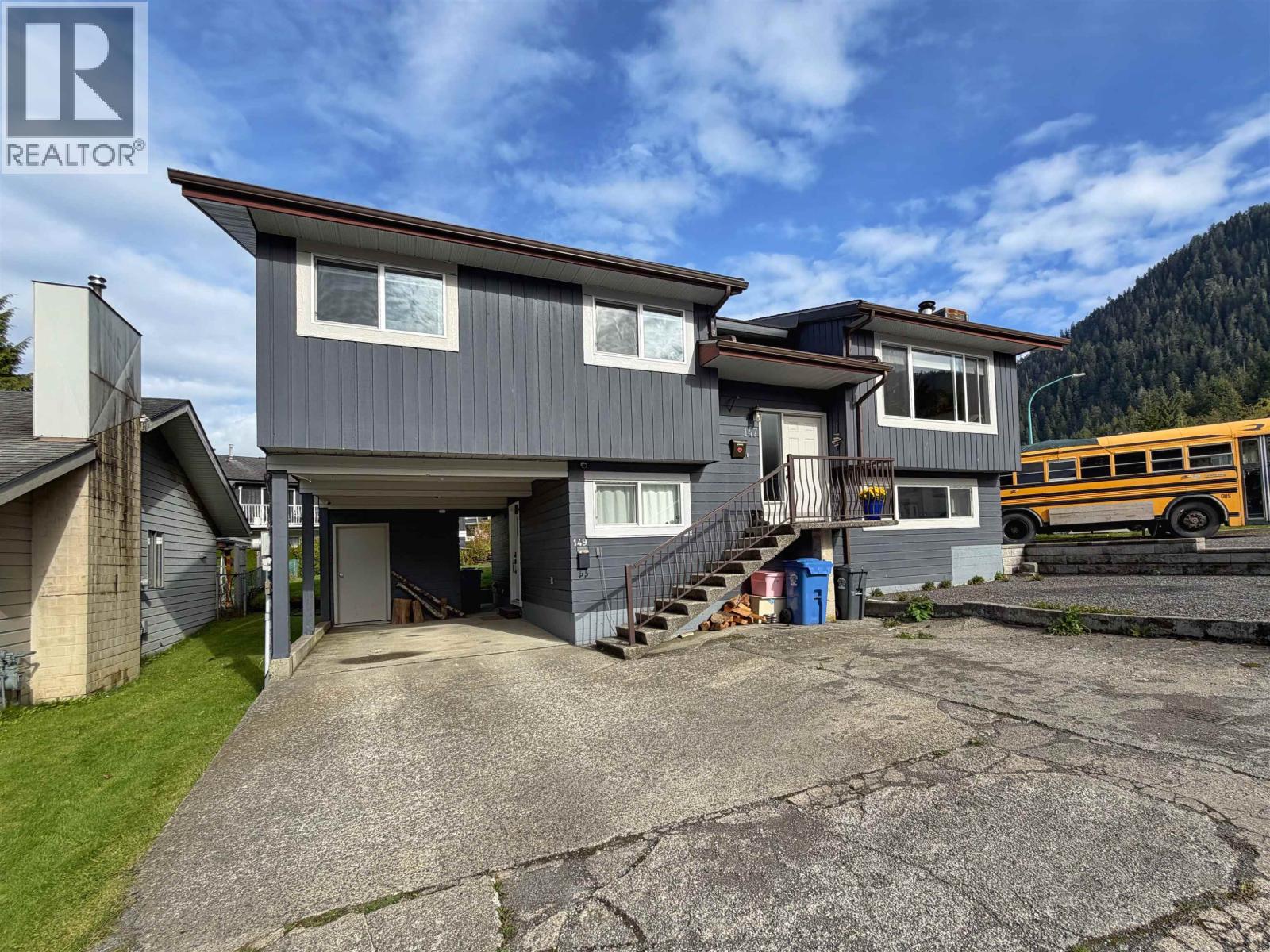 147-149 Gull Crescent, Prince Rupert, British Columbia  V8J 4G4 - Photo 2 - R3171076