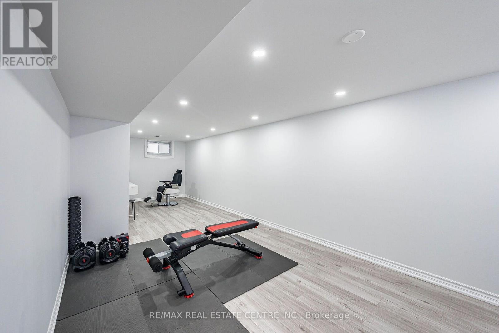 665 Jane Street, Toronto, Ontario  M6N 4A6 - Photo 32 - W13847086