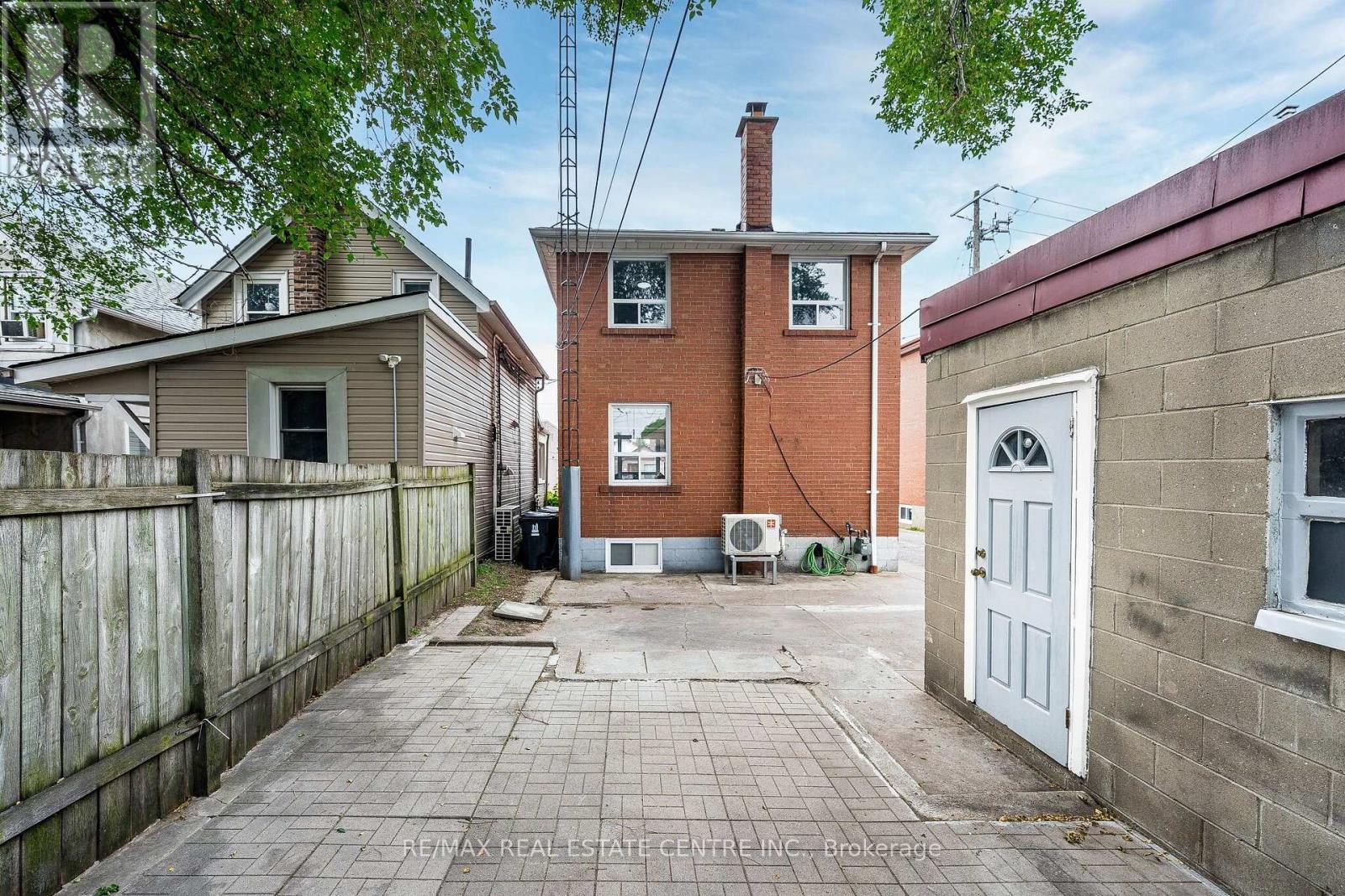 665 Jane Street, Toronto, Ontario  M6N 4A6 - Photo 37 - W13847086