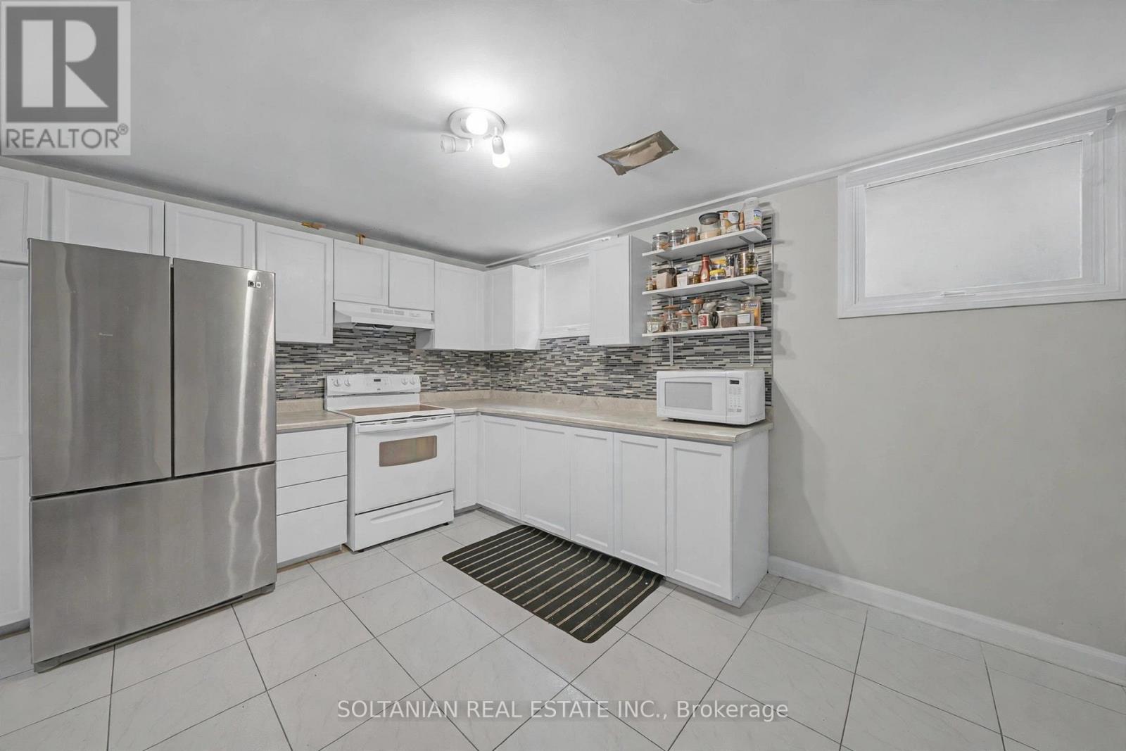 33 Madawaska Avenue, Toronto, Ontario  M2M 2R1 - Photo 36 - C13848318