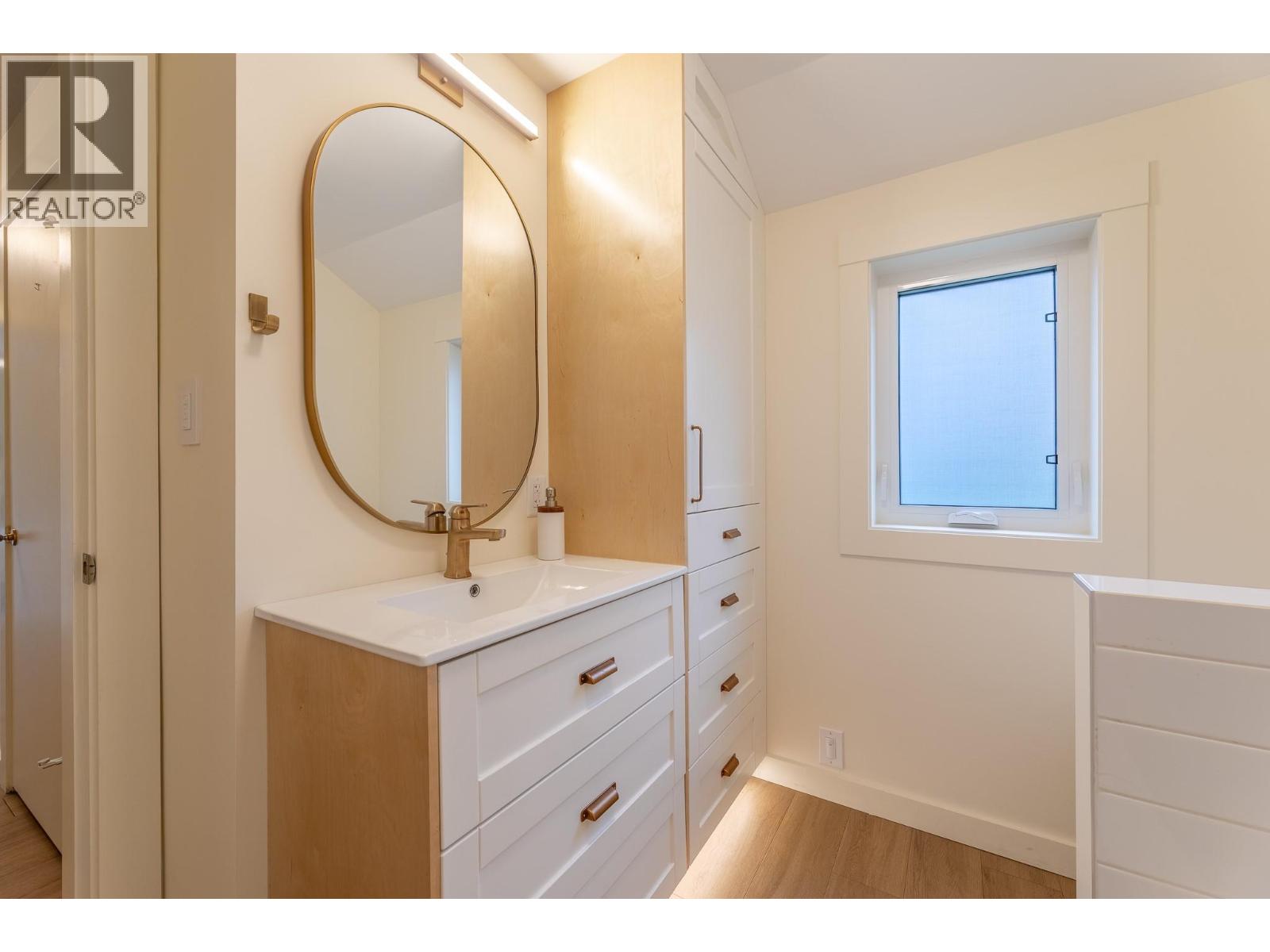 9722 Julia Street, Summerland, British Columbia  V0H 1Z5 - Photo 23 - 10402269