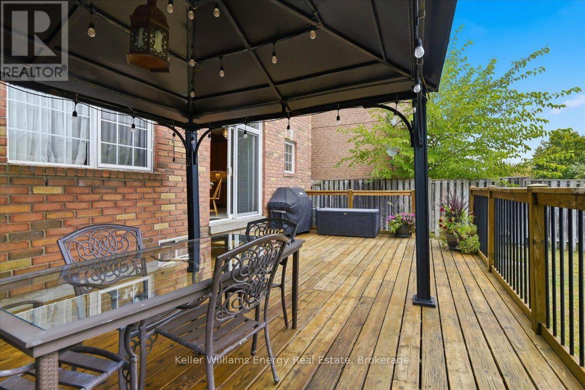 27 Dent Street, Ajax, Ontario  L1T 4G1 - Photo 44 - E13848604