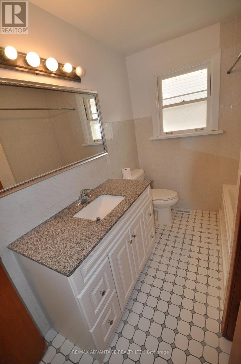 153 Langarth Street W, London South, Ontario  N6J 1P6 - Photo 14 - X13848618