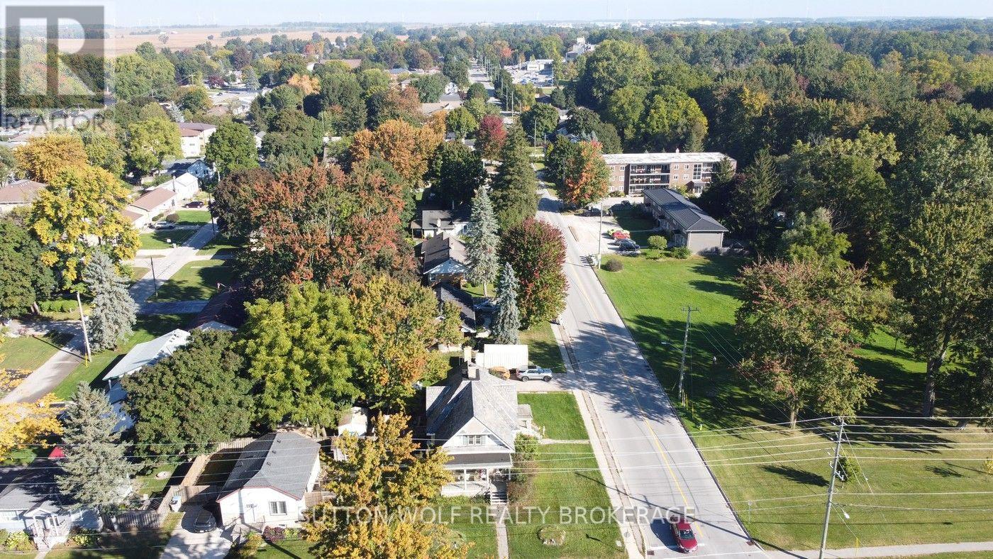 351 Albert Street, Strathroy-Caradoc, Ontario  N7G 1W4 - Photo 14 - X13848764