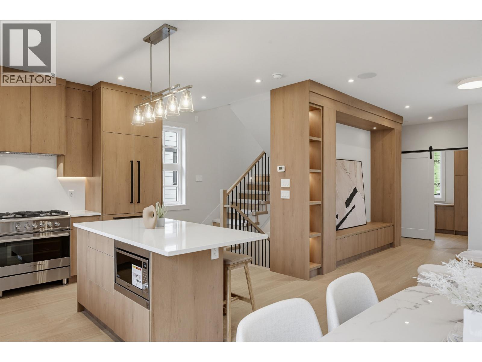 2 7609 Coldicutt Street, Burnaby, British Columbia  V3N 3Z5 - Photo 7 - R3171003