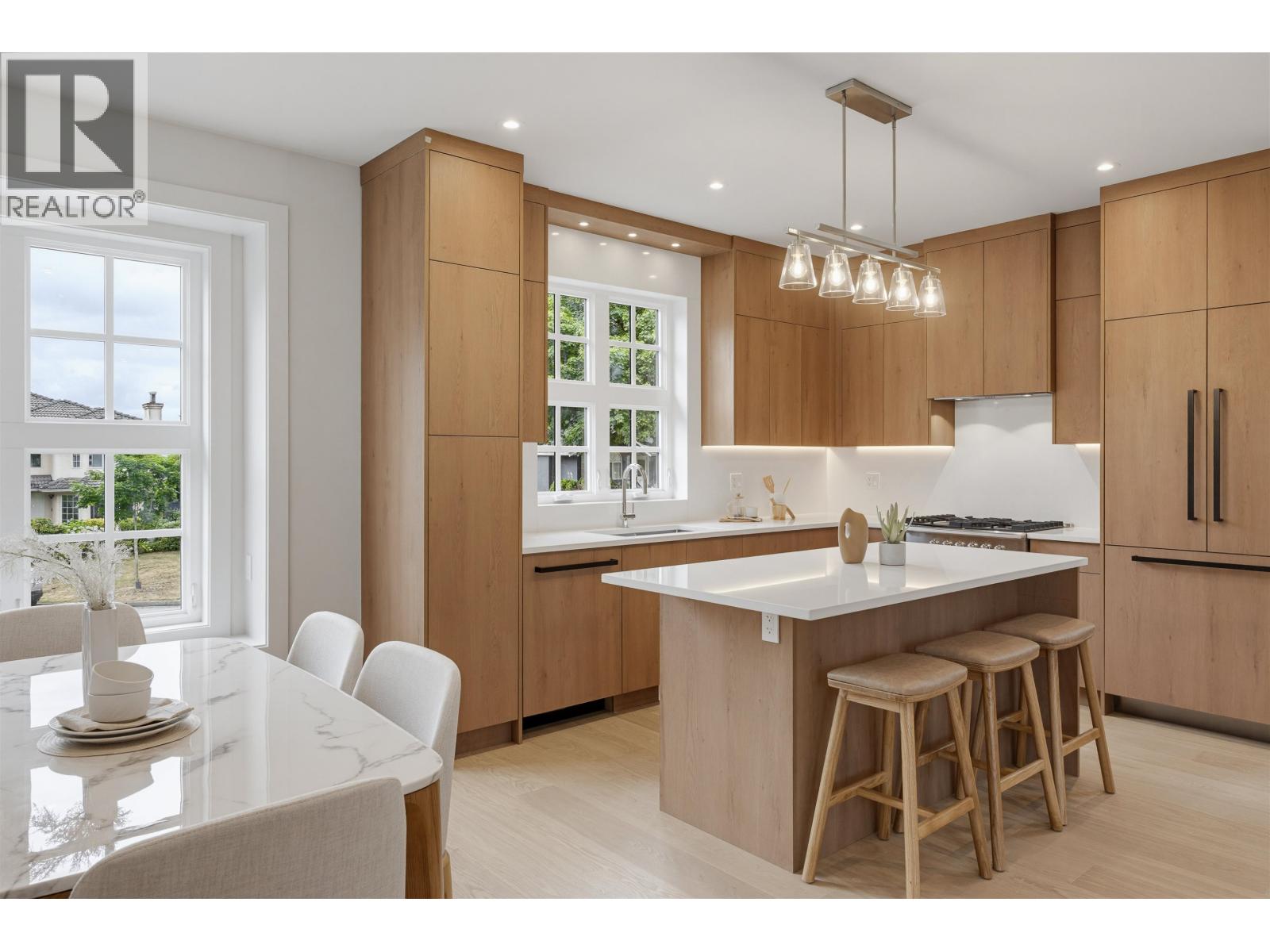 2 7609 Coldicutt Street, Burnaby, British Columbia  V3N 3Z5 - Photo 6 - R3171003