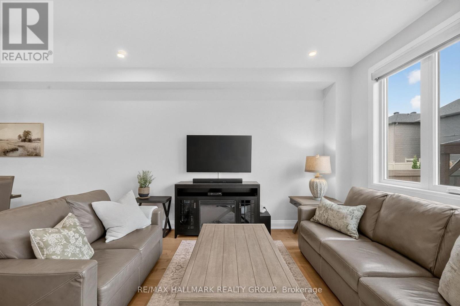 102 Aquarium Avenue, Ottawa, Ontario  K4A 5G6 - Photo 8 - X13848672