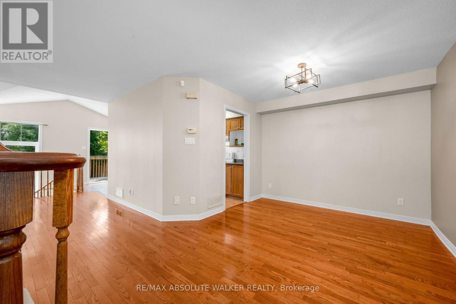 664 Wild Shore Crescent, Ottawa, Ontario  K1V 1X9 - Photo 4 - X13848756