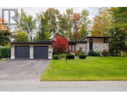 28 BURNBANK STREET, Ottawa, Ontario