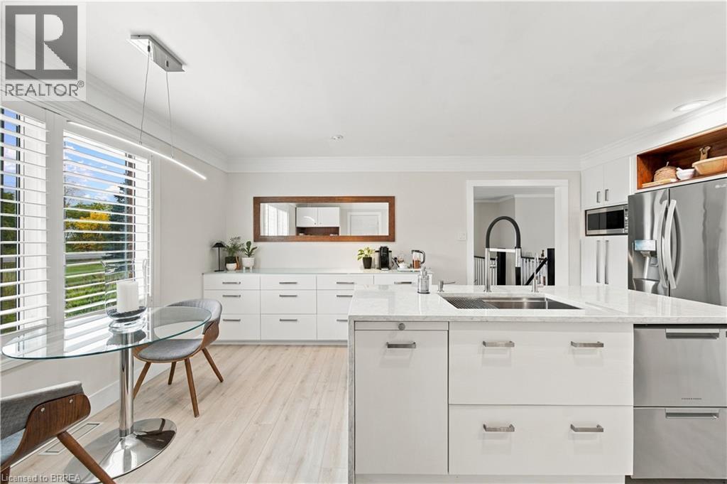 447 King Edward Street, Paris, Ontario  N3L 3E3 - Photo 11 - 40866594