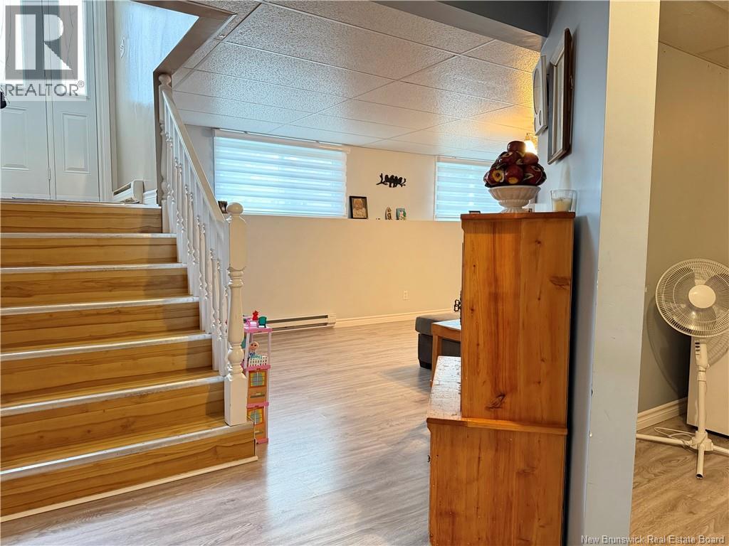 214 Maurice Crescent, Beresford, New Brunswick  E8K 1L4 - Photo 26 - NB148711