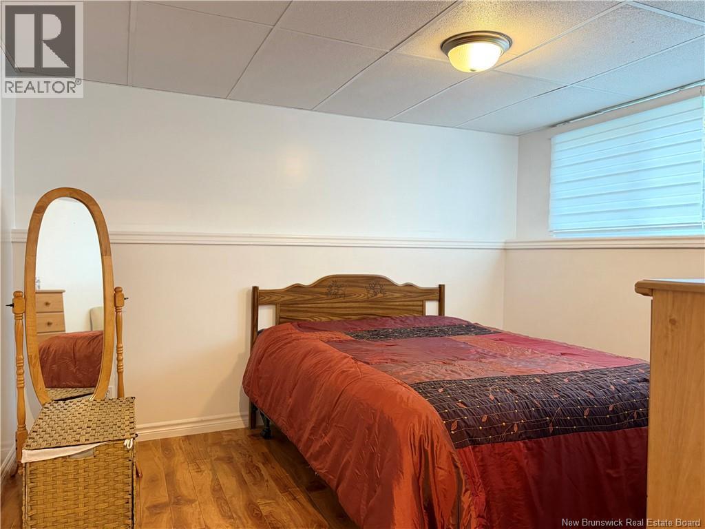214 Maurice Crescent, Beresford, New Brunswick  E8K 1L4 - Photo 33 - NB148711
