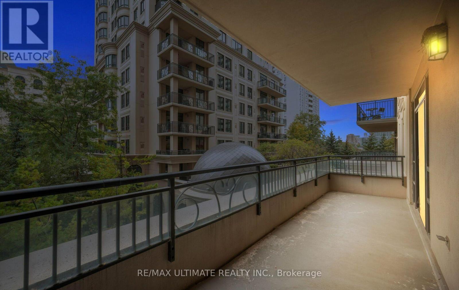 303c - 662 Sheppard Avenue, Toronto, Ontario  M2K 3E6 - Photo 32 - C13848726