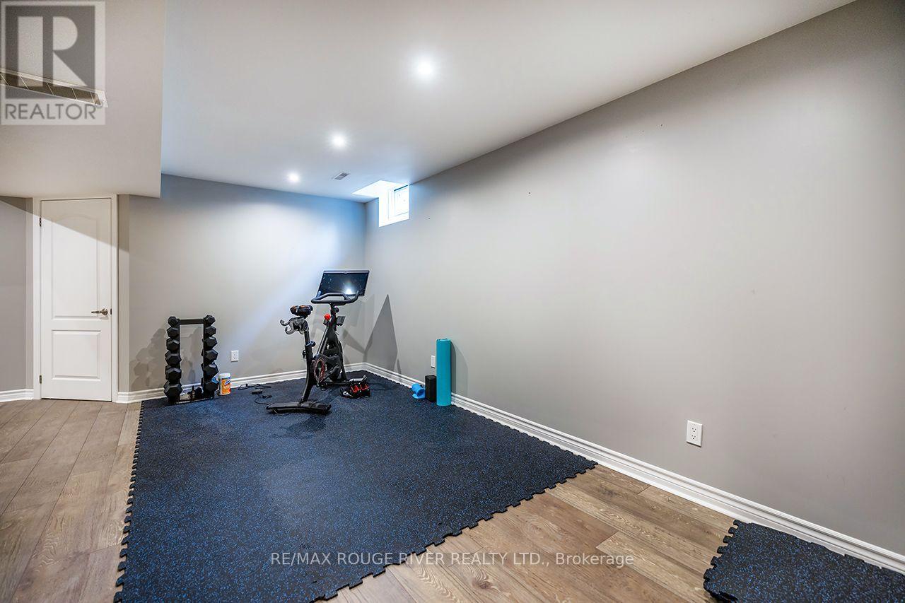 37 Wyndfield Crescent, Whitby, Ontario  L1N 8L3 - Photo 33 - E13848778
