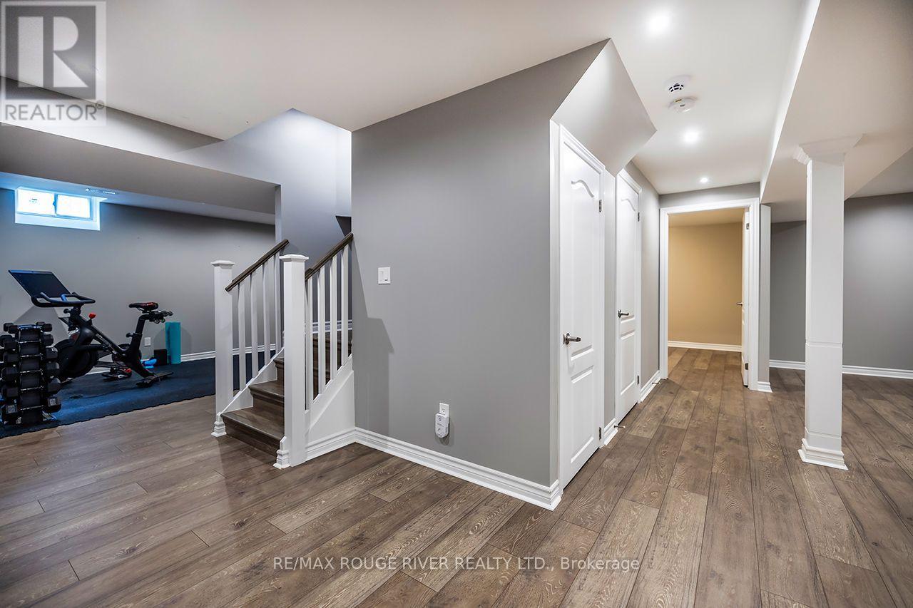 37 Wyndfield Crescent, Whitby, Ontario  L1N 8L3 - Photo 34 - E13848778