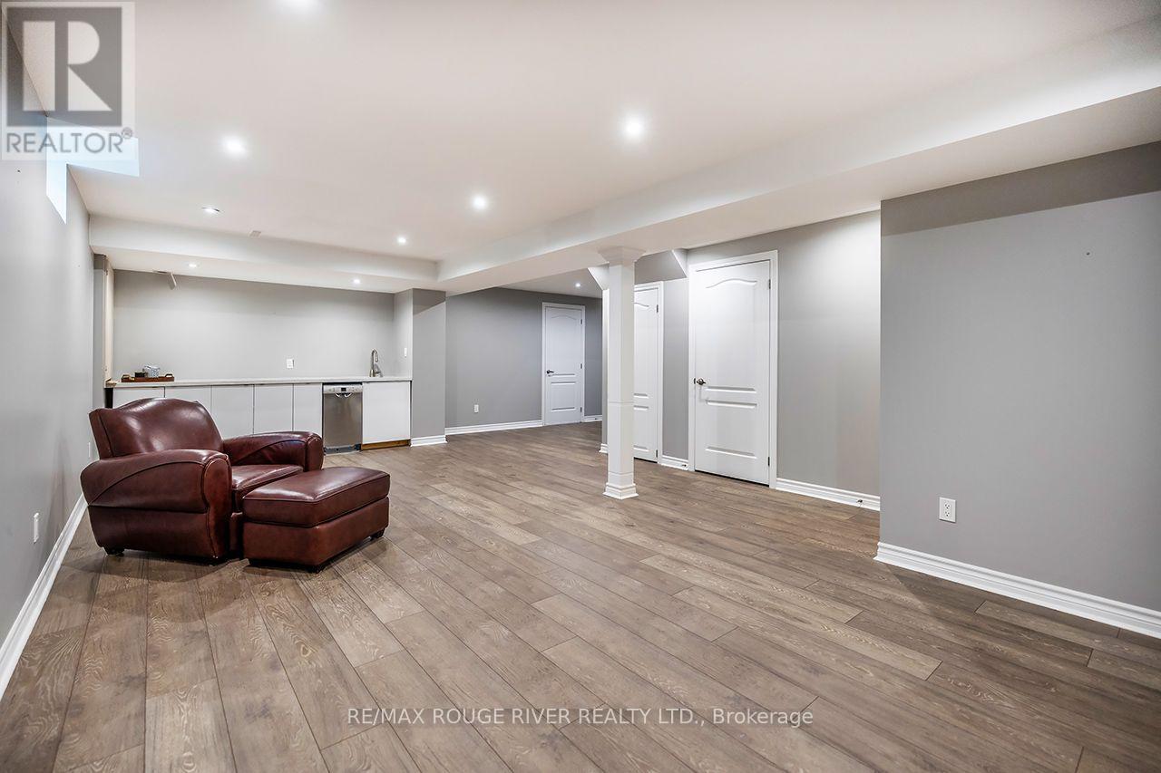 37 Wyndfield Crescent, Whitby, Ontario  L1N 8L3 - Photo 36 - E13848778