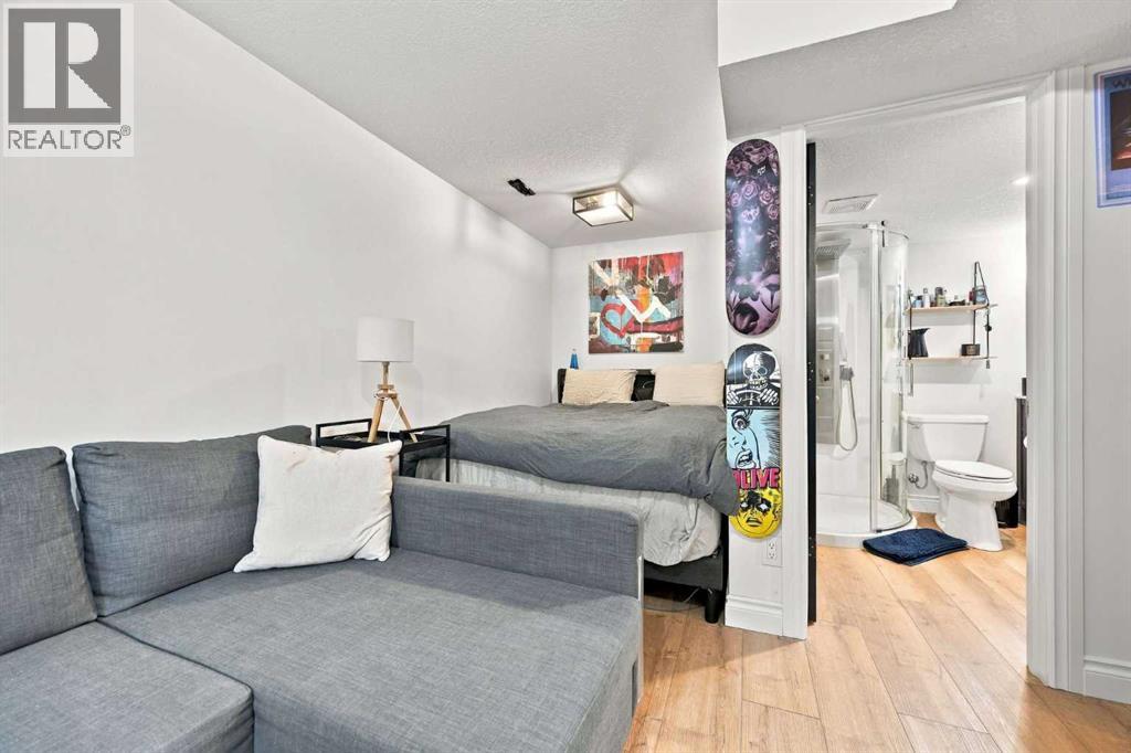 128 Seagreen Way