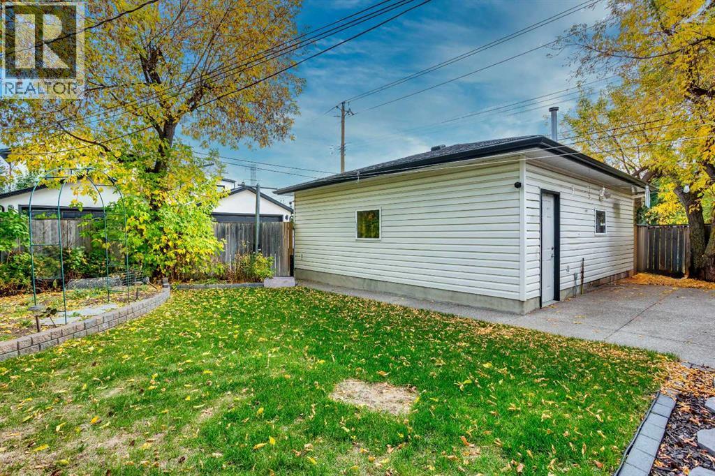 4 Wildwood Drive SW