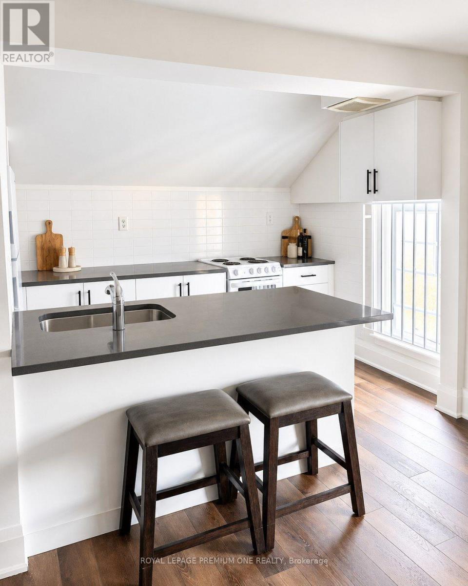 Upper - 10496 Islington Avenue, Vaughan, Ontario  L0J 1C0 - Photo 10 - N13848776