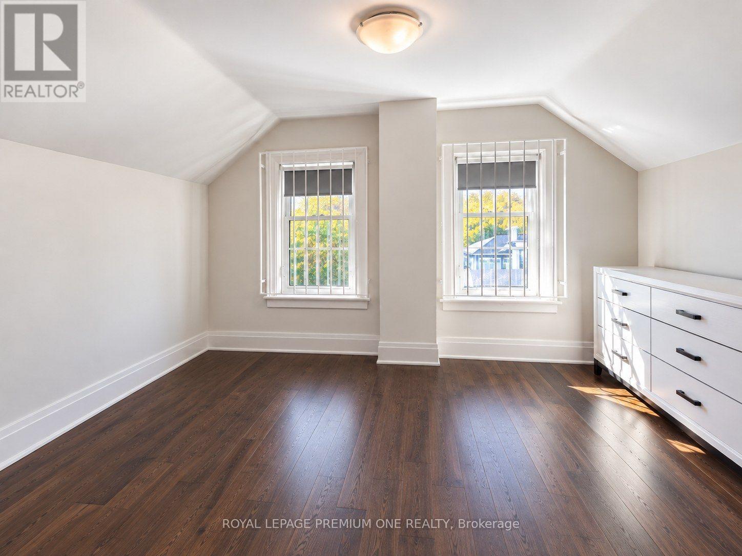 Upper - 10496 Islington Avenue, Vaughan, Ontario  L0J 1C0 - Photo 13 - N13848776