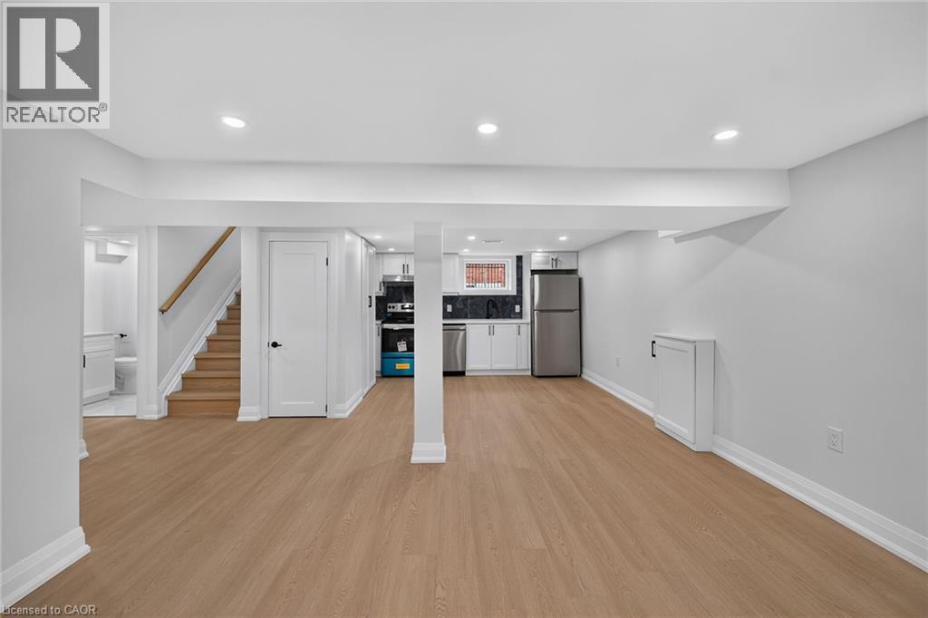 50 West 4th Street, Hamilton, Ontario  L9C 3M4 - Photo 24 - 40868041