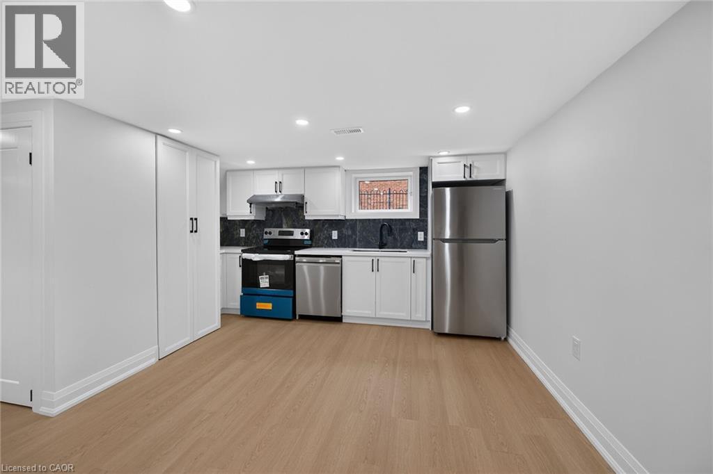 50 West 4th Street, Hamilton, Ontario  L9C 3M4 - Photo 25 - 40868041