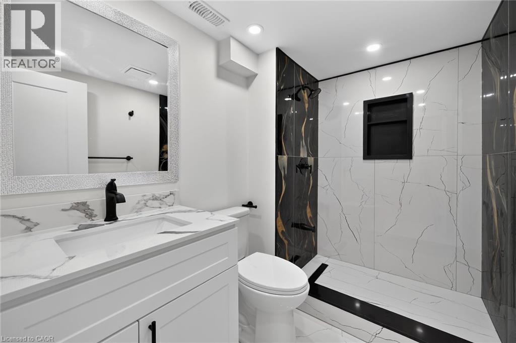 50 West 4th Street, Hamilton, Ontario  L9C 3M4 - Photo 31 - 40868041
