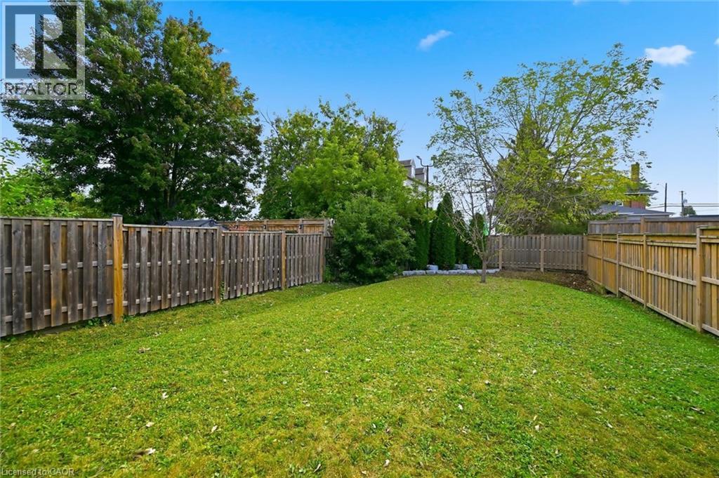 305 Caledon Avenue, Hamilton, Ontario  L9C 3C9 - Photo 42 - 40867805