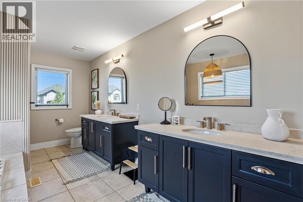253 Upper Mount Albion Road, Stoney Creek, Ontario  L8J 1V1 - Photo 27 - 40867218