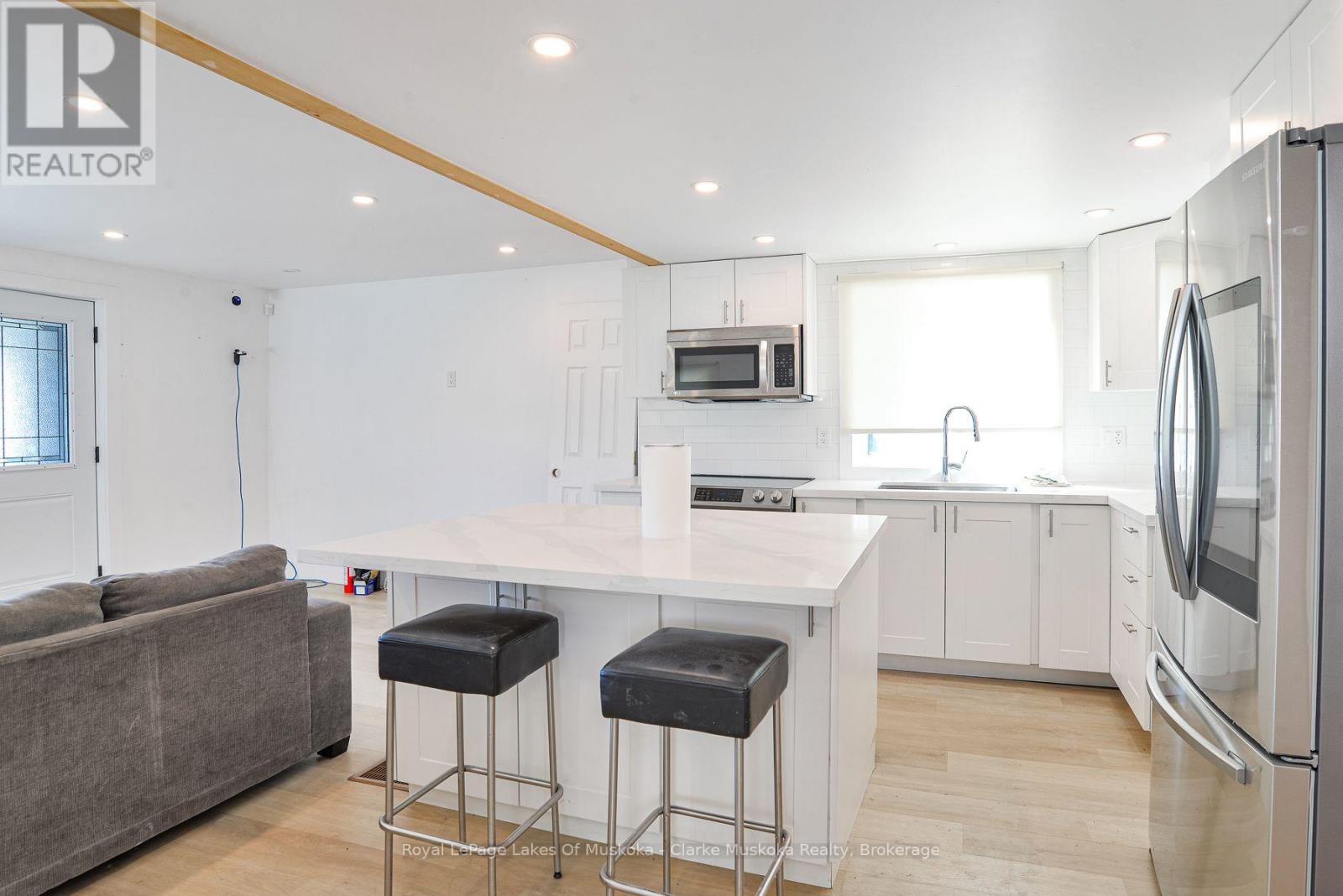 815 Muskoka Road S, Gravenhurst, Ontario  P1P 1K2 - Photo 7 - X13848706