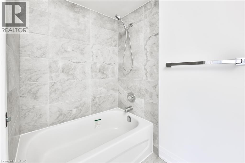 4635 Regents Terrace Unit# 2, Mississauga, Ontario  L5R 1W8 - Photo 20 - 40866428