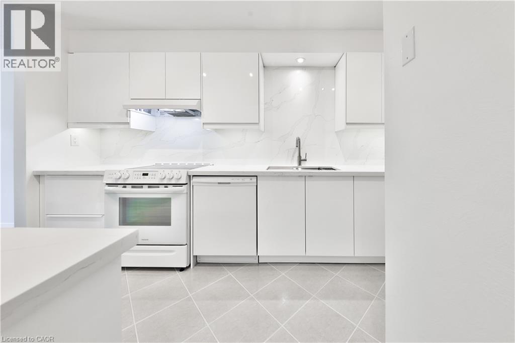 4635 Regents Terrace Unit# 2, Mississauga, Ontario  L5R 1W8 - Photo 5 - 40866428