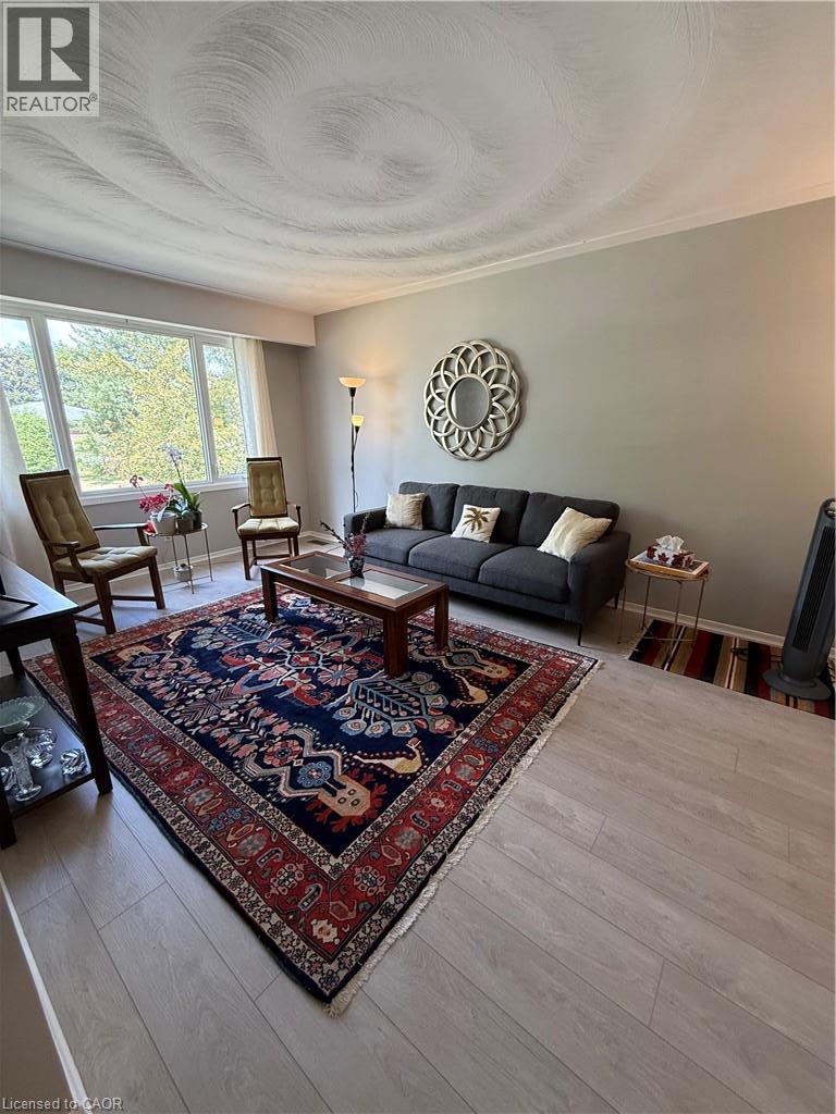 281 Toll Gate Boulevard, Waterloo, Ontario  N2L 4M3 - Photo 4 - 40865272