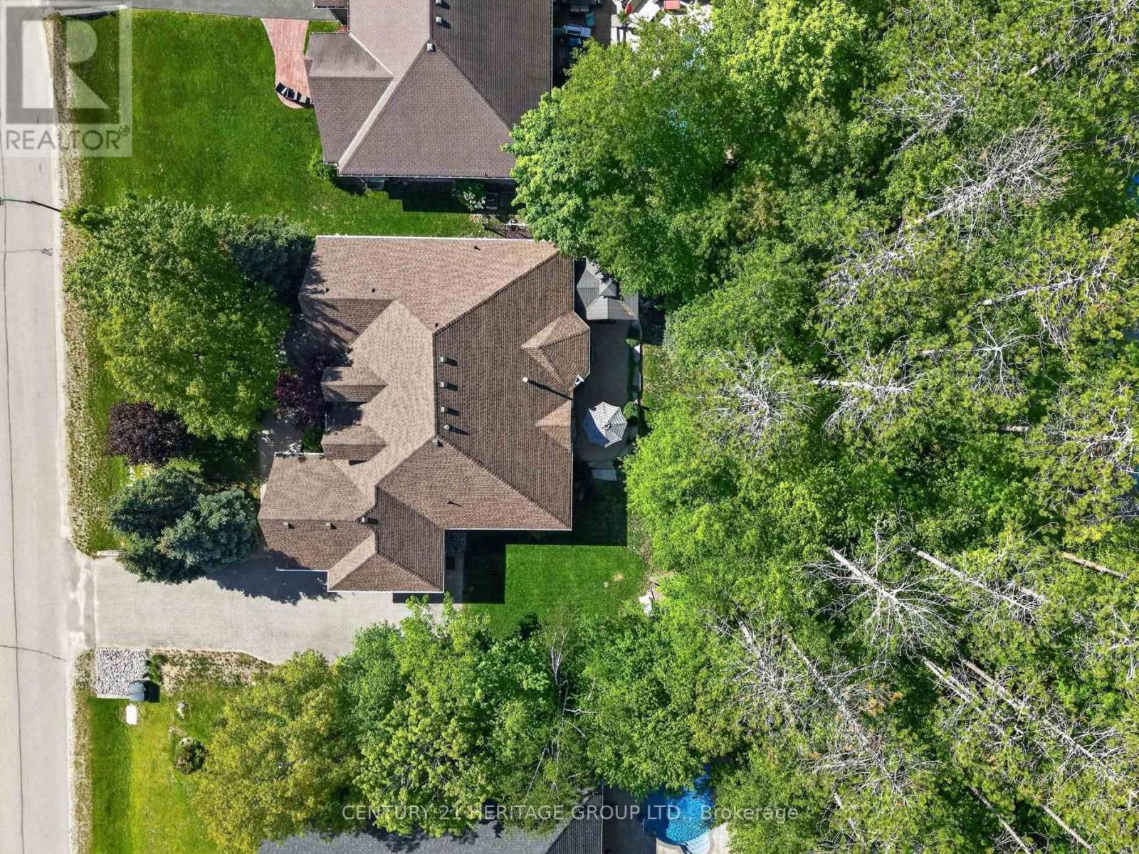 22 Lloyd Cook Drive E, Springwater (Snow Valley), Ontario  L9X 0H5 - Photo 46 - S13848700
