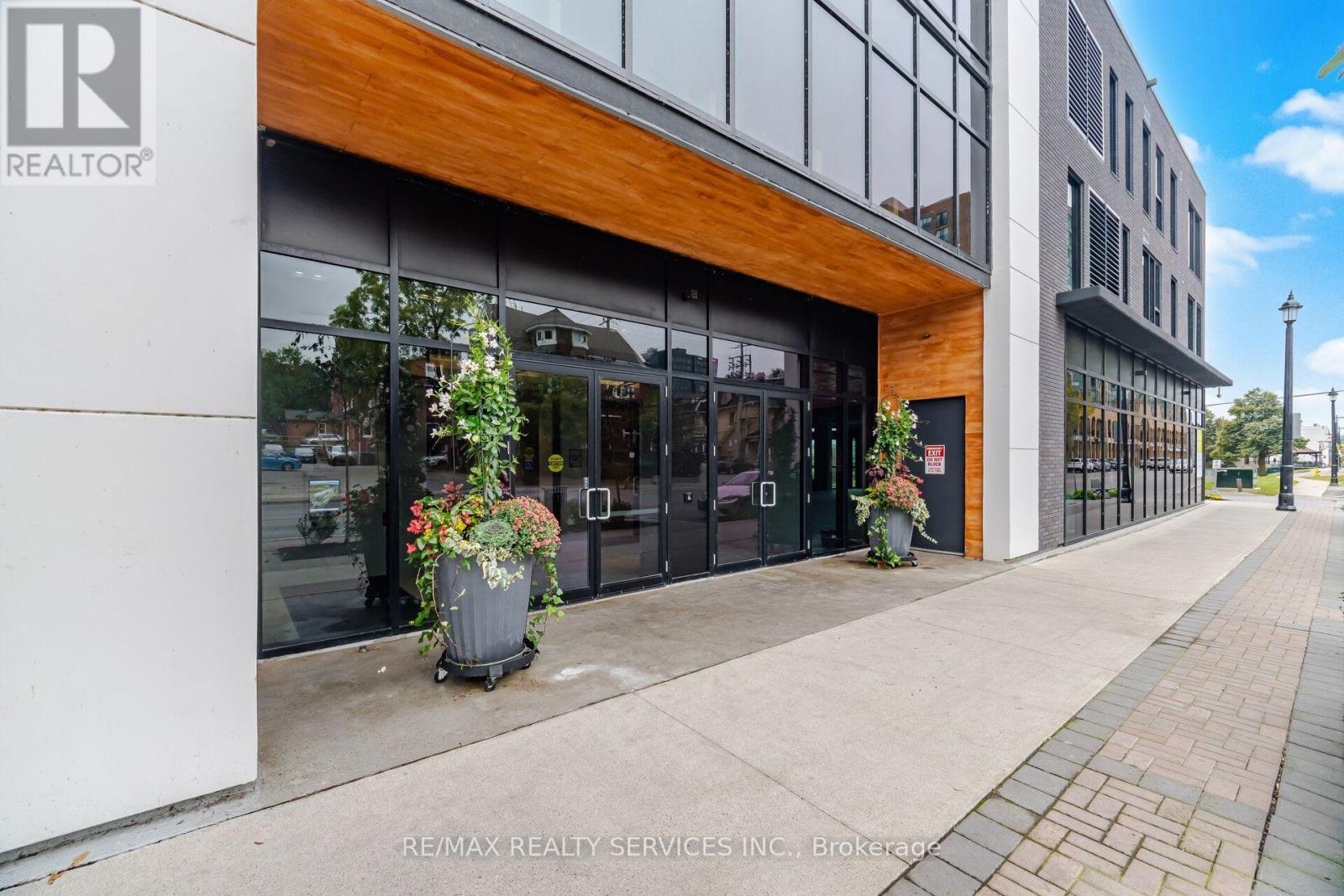 620 - 185 Dunlop Street E, Barrie (Lakeshore), Ontario  L4M 0M7 - Photo 2 - S13848746
