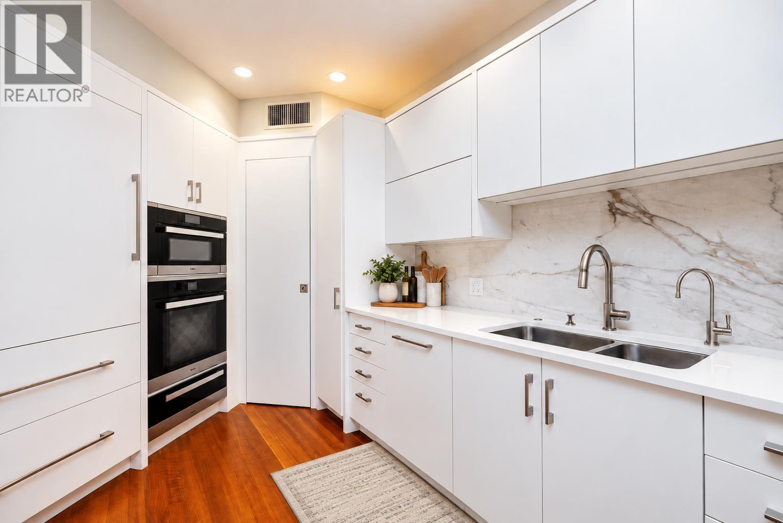 4180B ROSE CRESCENT