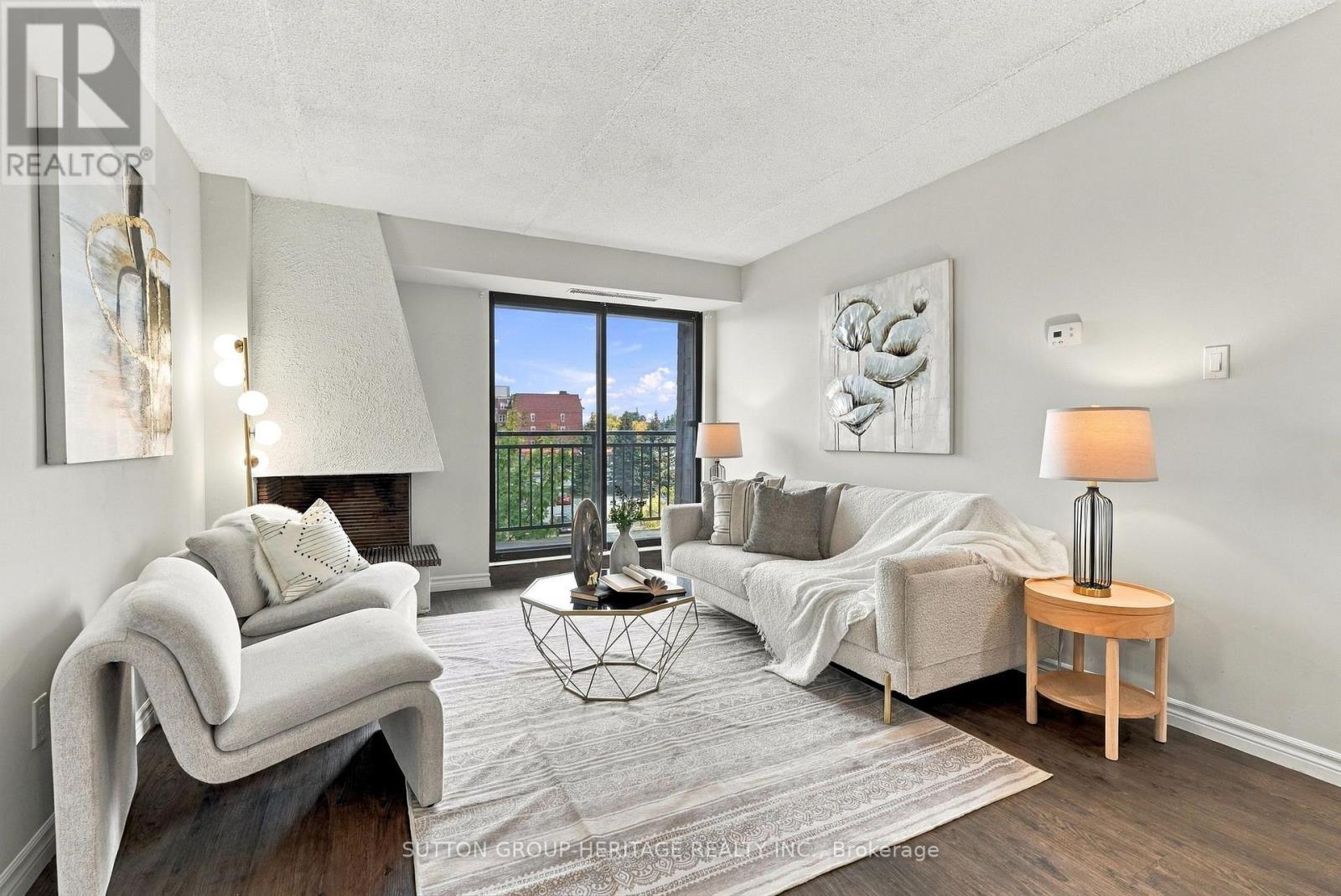 406 - 15390 Yonge Street, Aurora, Ontario  L4G 1N8 - Photo 12 - N13848174