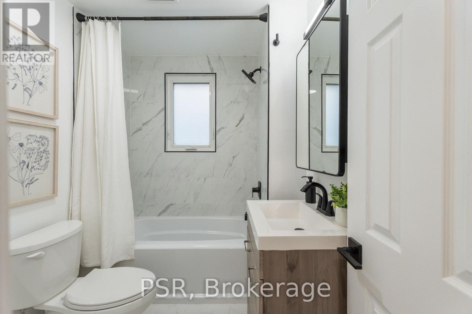 1045 Ossington Avenue, Toronto, Ontario  M6G 3V9 - Photo 26 - W13848660