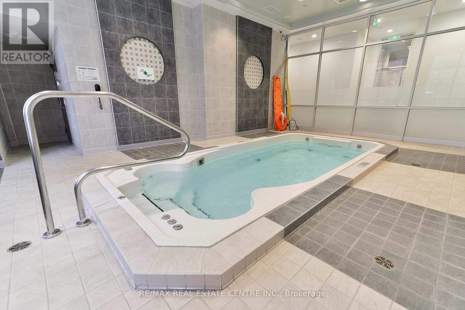 1013 - 55 Strathaven Drive, Mississauga, Ontario  L5R 4G9 - Photo 32 - W13848692