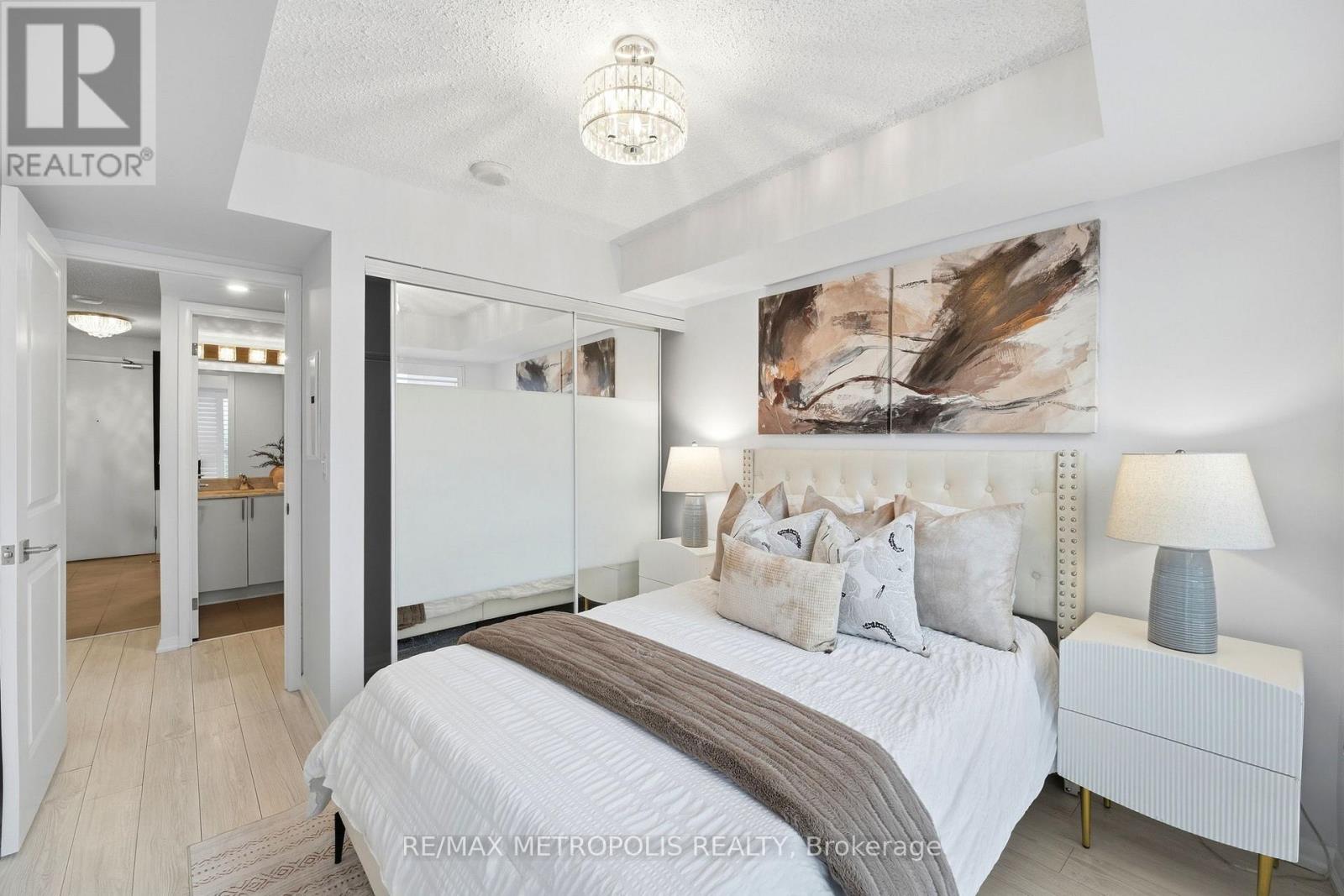 415 - 800 Lawrence Avenue W, Toronto (Yorkdale-Glen Park), Ontario  M6A 0B1 - Photo 10 - W13848712