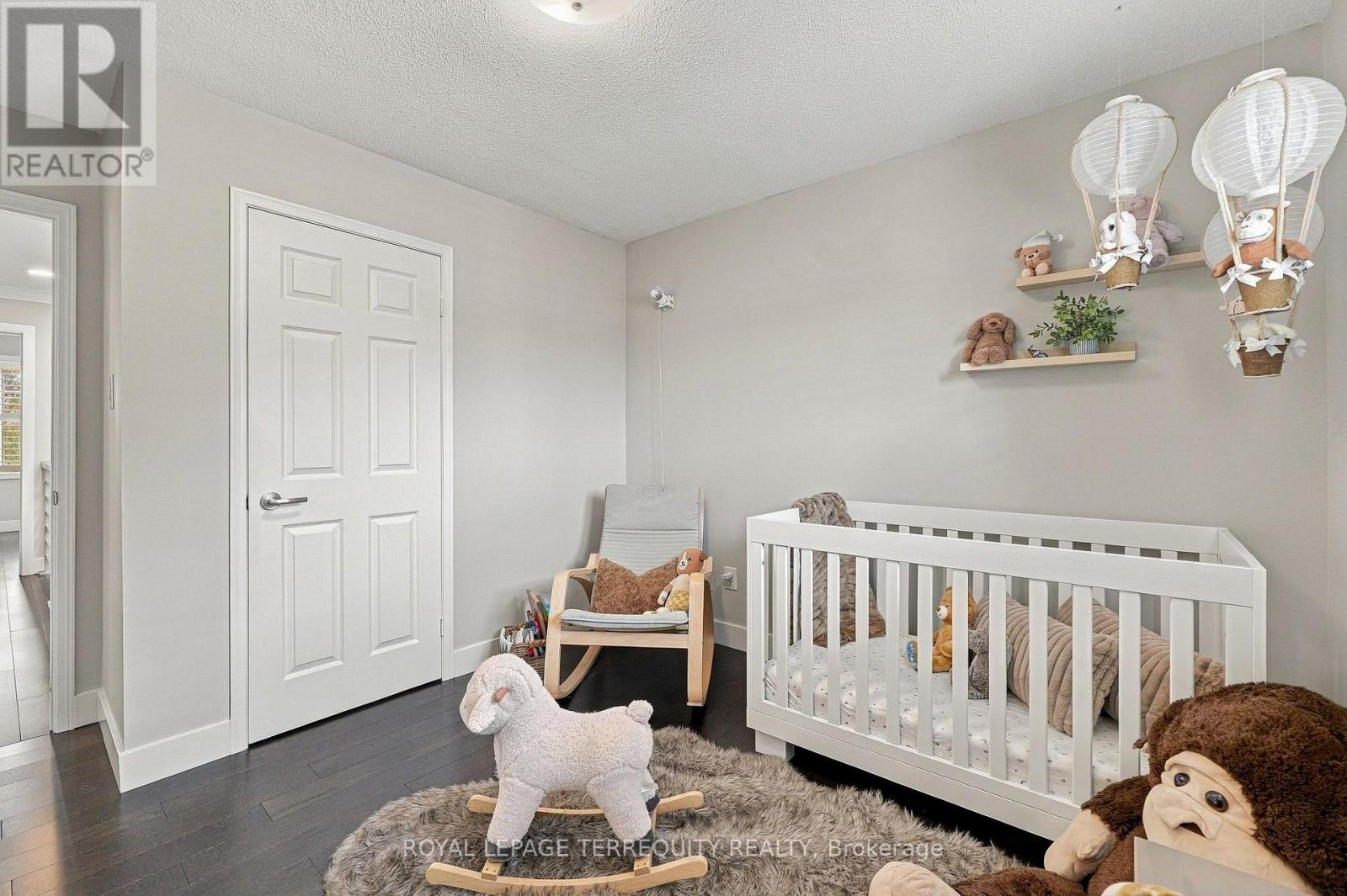 3956 Chadburn Crescent, Mississauga, Ontario  L5L 3X5 - Photo 30 - W13848768