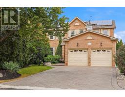 3956 CHADBURN CRESCENT, Mississauga, Ontario