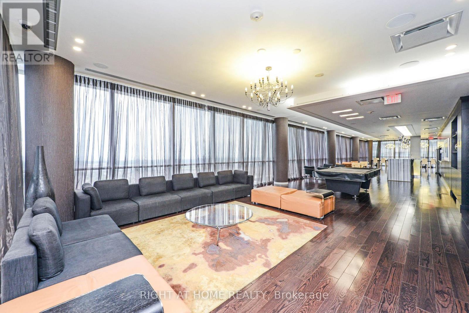 2802 - 223 Webb Drive, Mississauga, Ontario  L5B 0E8 - Photo 41 - W13848782