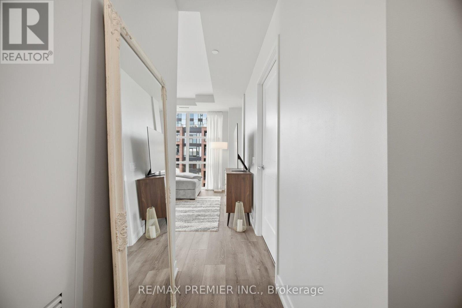 610 - 1787 St. Clair Avenue, Toronto, Ontario  M6N 0B7 - Photo 9 - W13848792