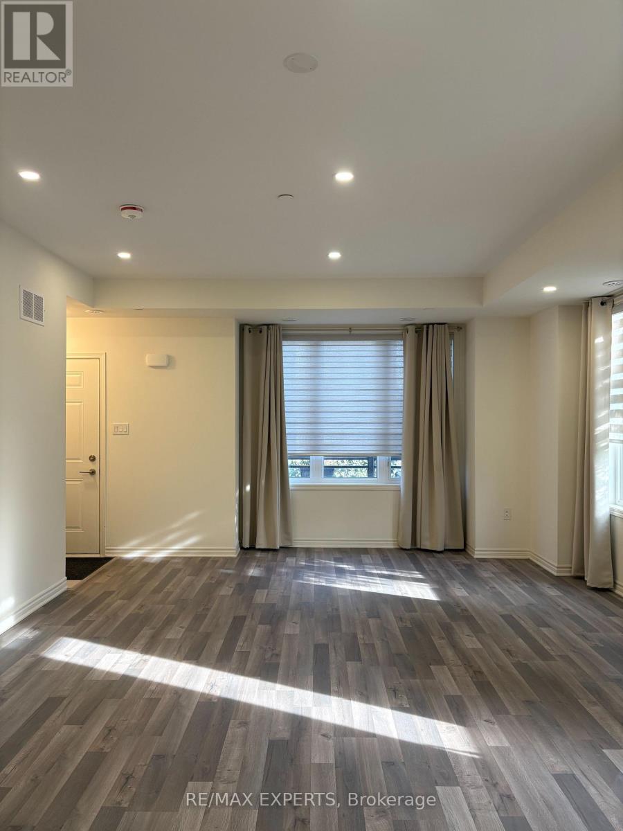 9 - 1155 Stroud Lane, Mississauga (Clarkson), Ontario  L5J 0B3 - Photo 5 - W13848828